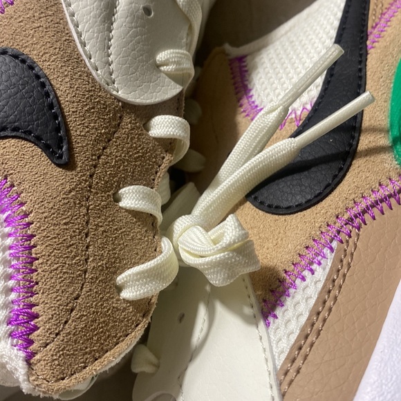 brand new size 11 - Picture 6 of 7